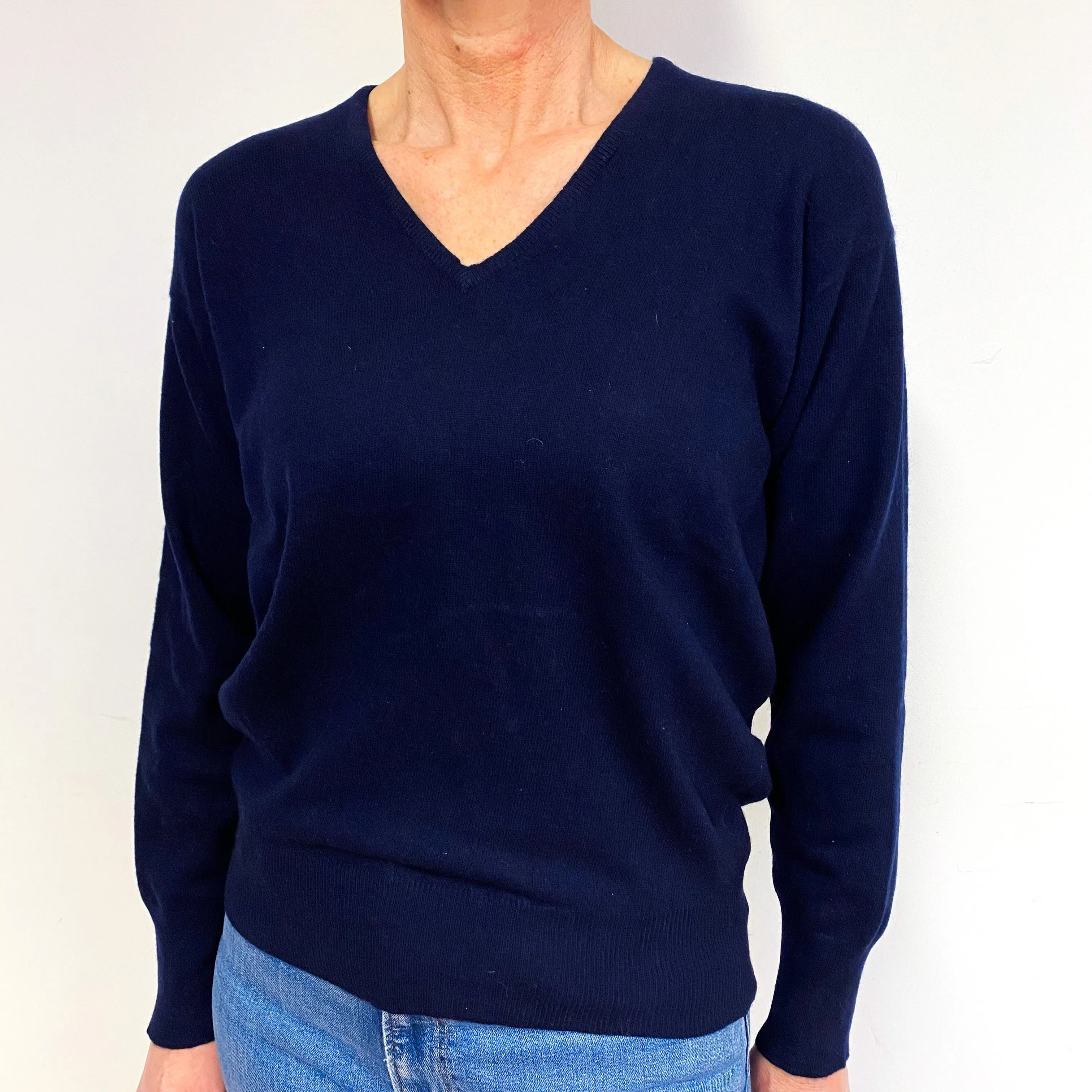 Vintage Navy Blue Cashmere V-Neck Jumper Medium